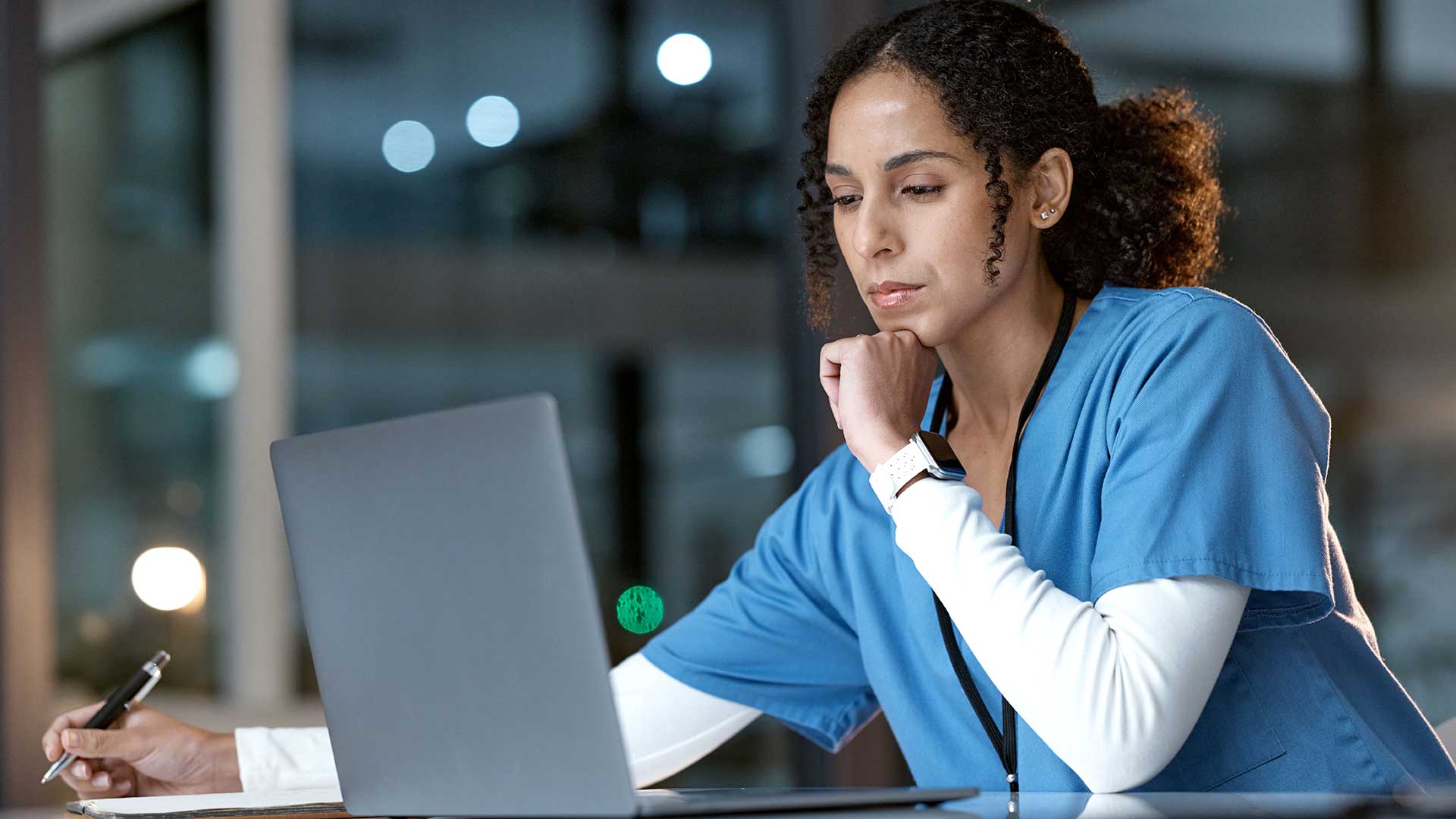 adn registered nurse studying for bsn online